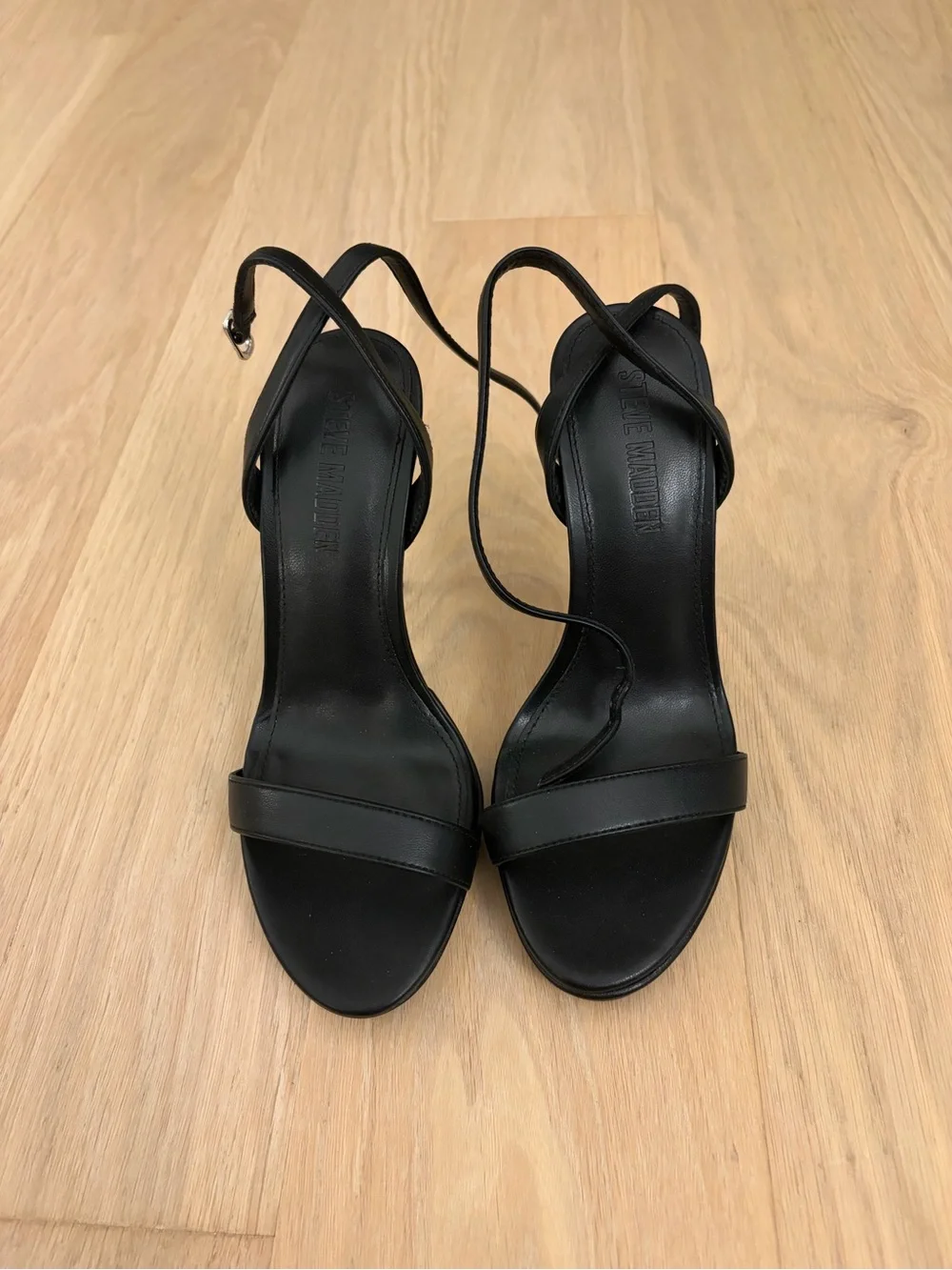 Steve Madden nwt steve